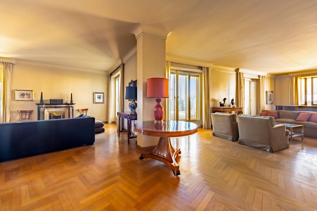 Apartment in Parioli, Rome, Italy 2 - 17280756