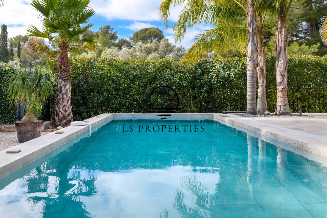 Villa in Nord, Sanary-sur-Mer, France 2 - 17280914