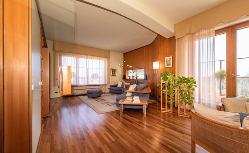 Penthouse in Bosto, Varese, Lombardei 1