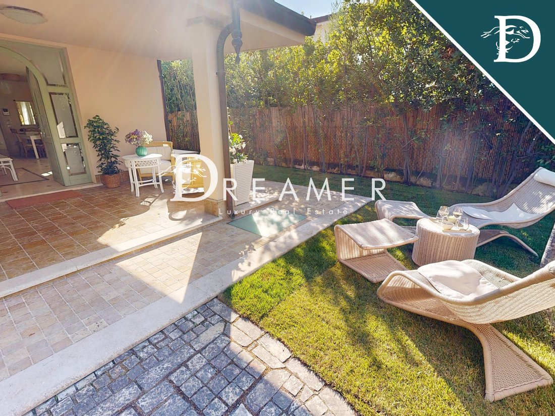 Villa in Center, Forte dei Marmi, Tuscany 4 - 16220448