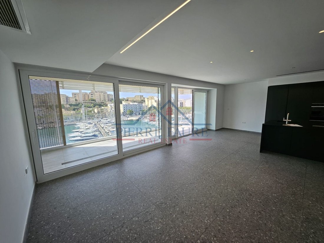 Apartment in Ta' Xbiex, Malta 2 - 17280587