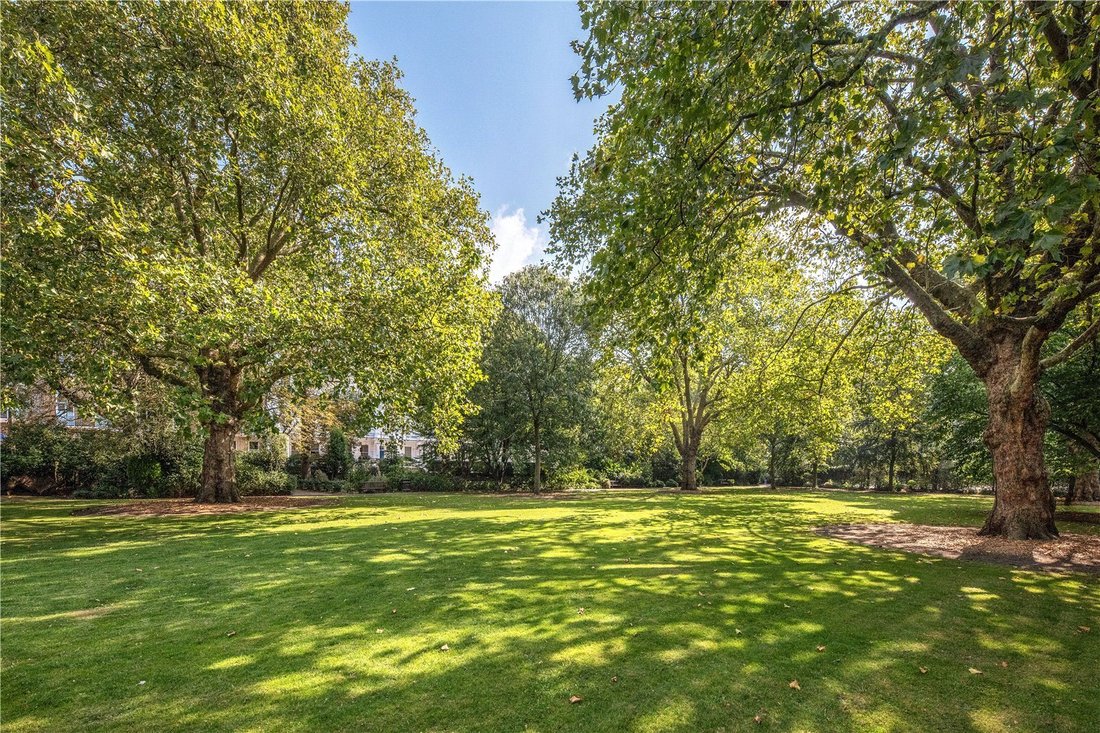 Apartment in Brompton, Kensington And Chelsea, England 4 - 17281096