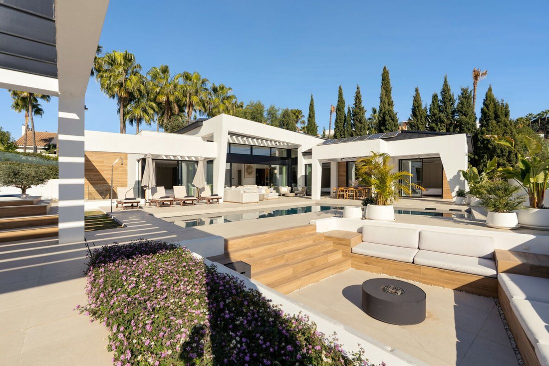 Villa in Puerto Banus, Marbella, Spain 1 - 17280878