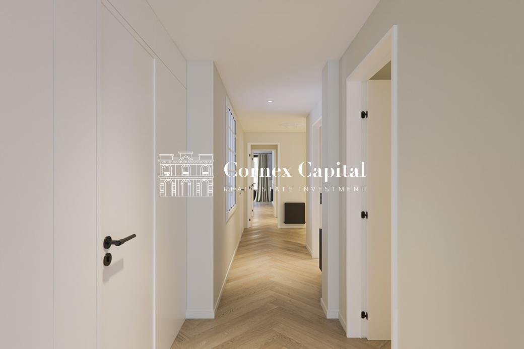 Apartment in Eixample, Barcelona, Spain 4 - 17280304