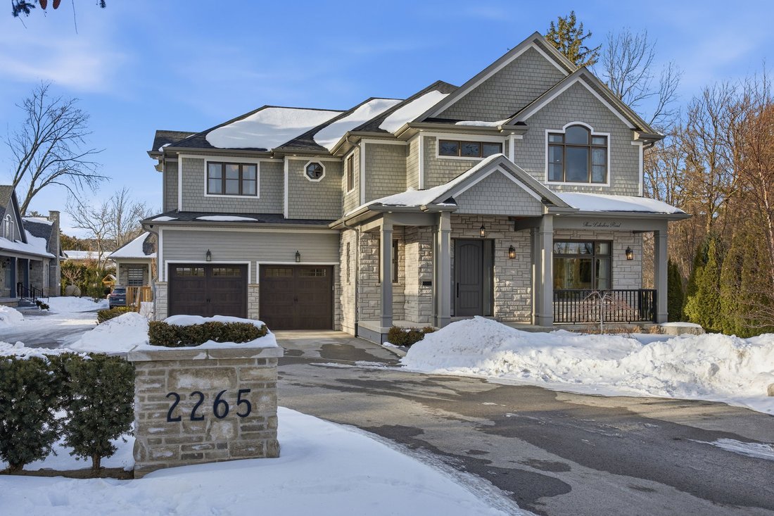 Entdecken Sie Eine Au Ergew Hnliche In Burlington Ontario Kanada Zu 1100xxs