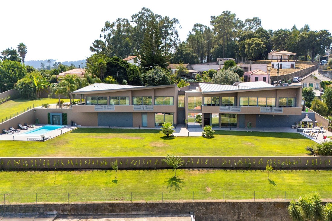 House in Alvarelhos, Porto District, Portugal 2 - 17284448