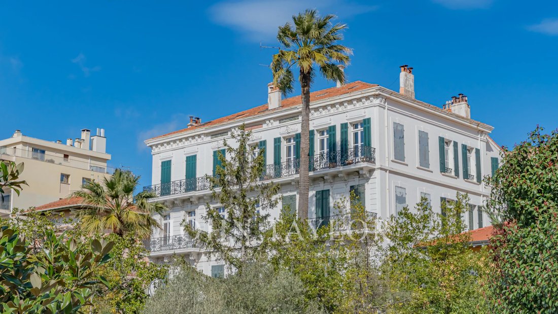 Apartment in La Californie, Cannes, France 1 - 17283823