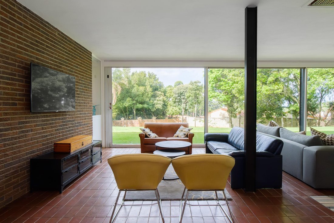 House in Monument Park, Gauteng, South Africa 5 - 17282611