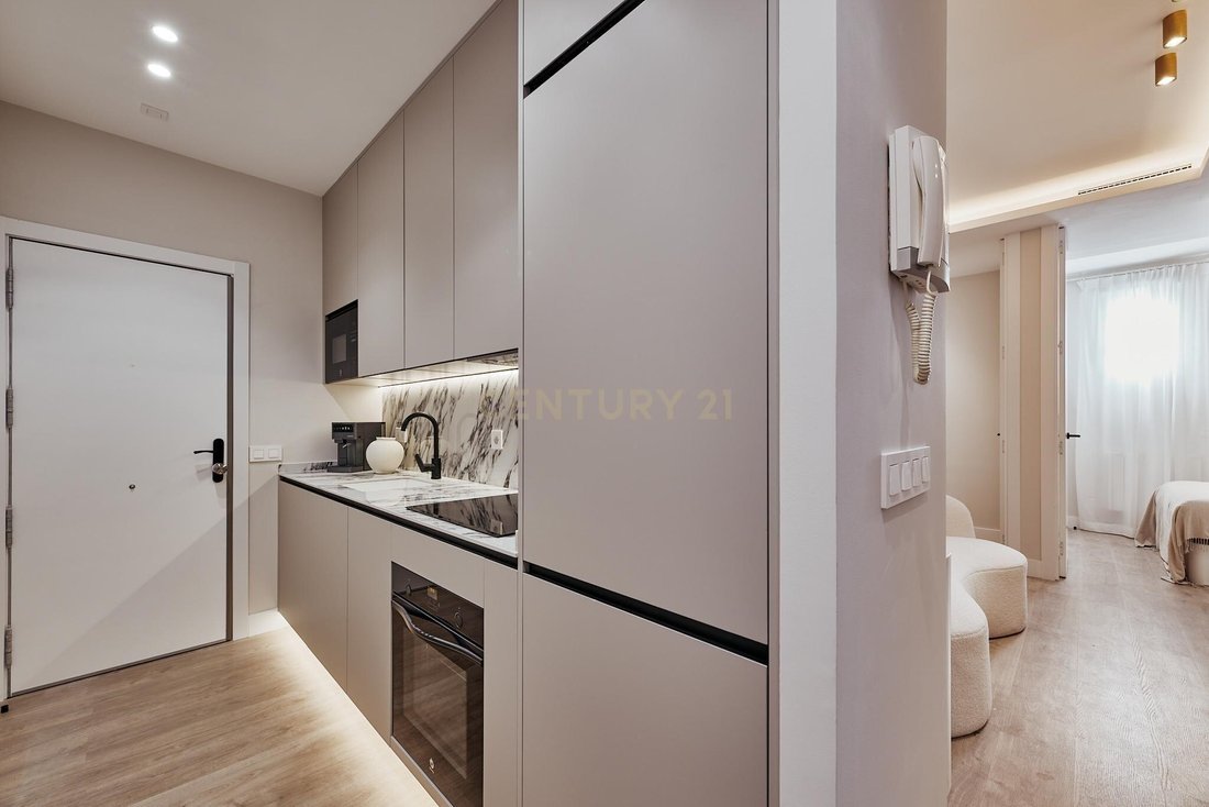 Apartment in Barrio Salamanca, Madrid, Spain 5 - 17283644