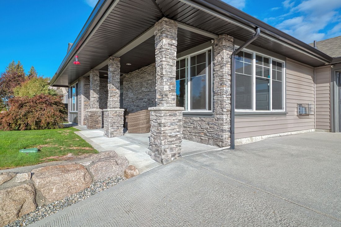 House in Sechelt, British Columbia, Canada 3 - 17283934