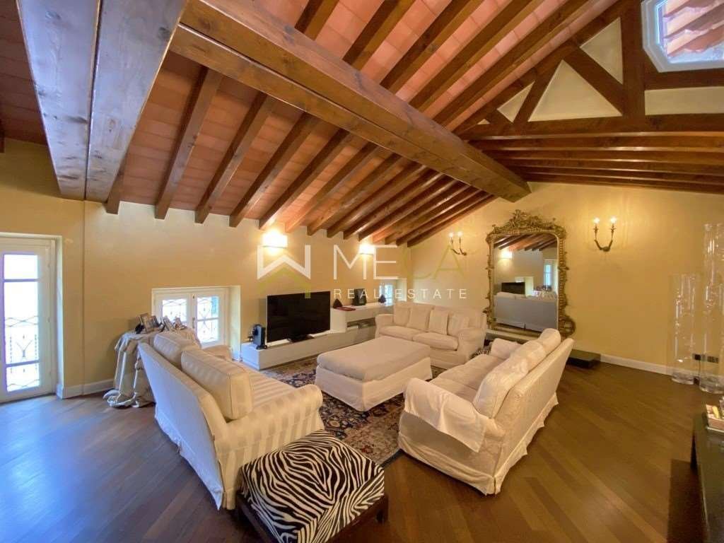 Apartment in Historic Center, Desenzano del Garda, Lombardy 4 - 17282162