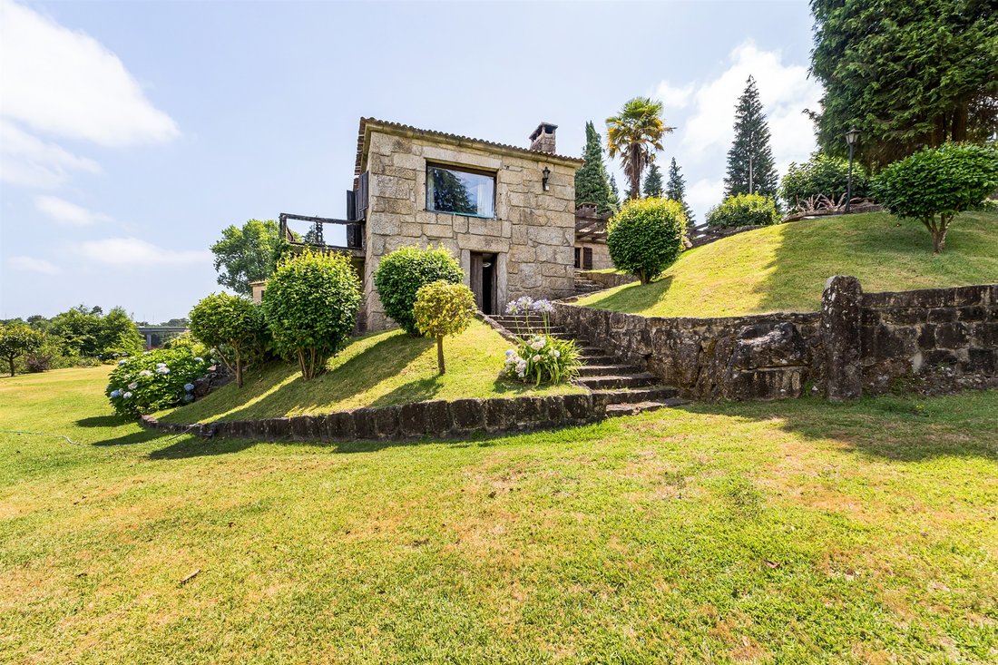 House in Tamel (Santa Leocadia), Braga, Portugal 1 - 17284442