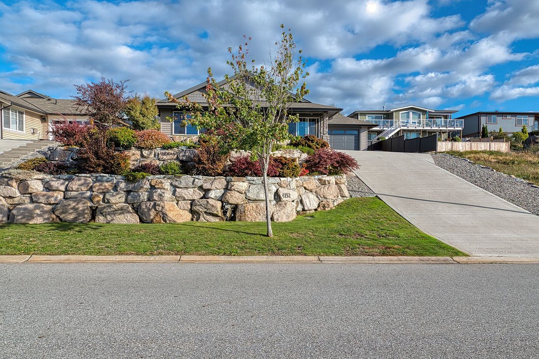 House in Sechelt, British Columbia, Canada 2 - 17283934