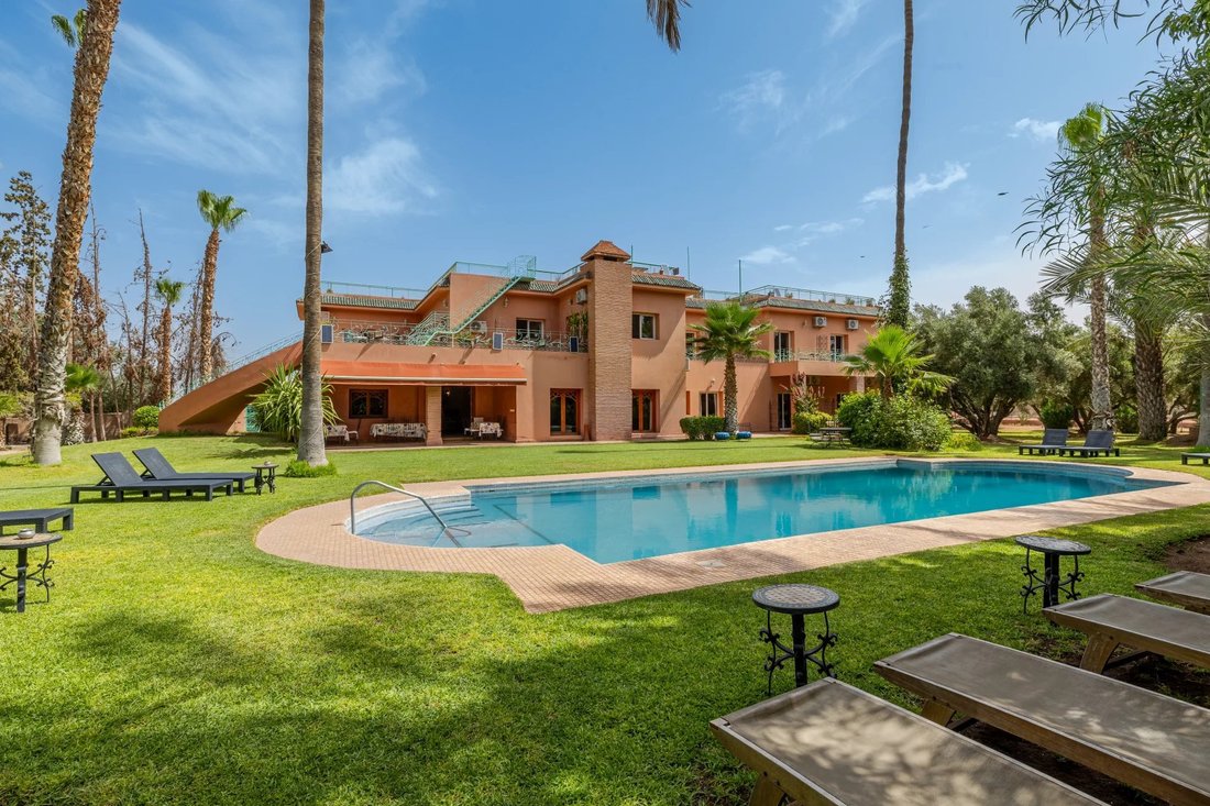 Villa in Annakhil, Marrakesh-Safi, Morocco 3 - 16398490