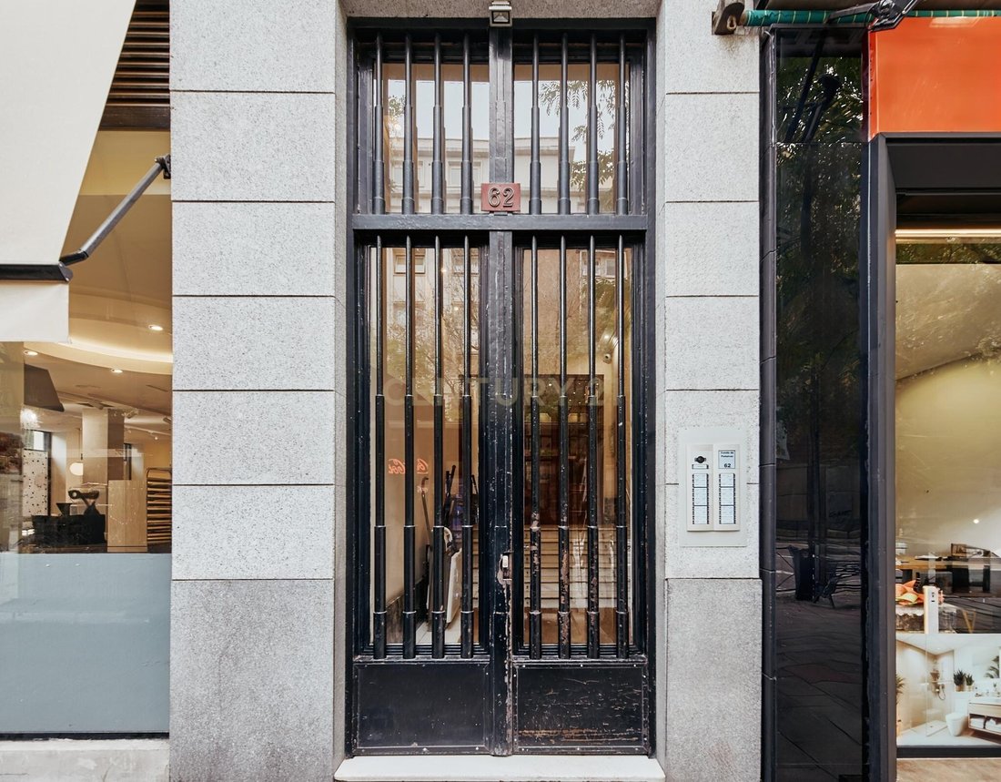 Apartment in Barrio Salamanca, Madrid, Spain 5 - 17283380