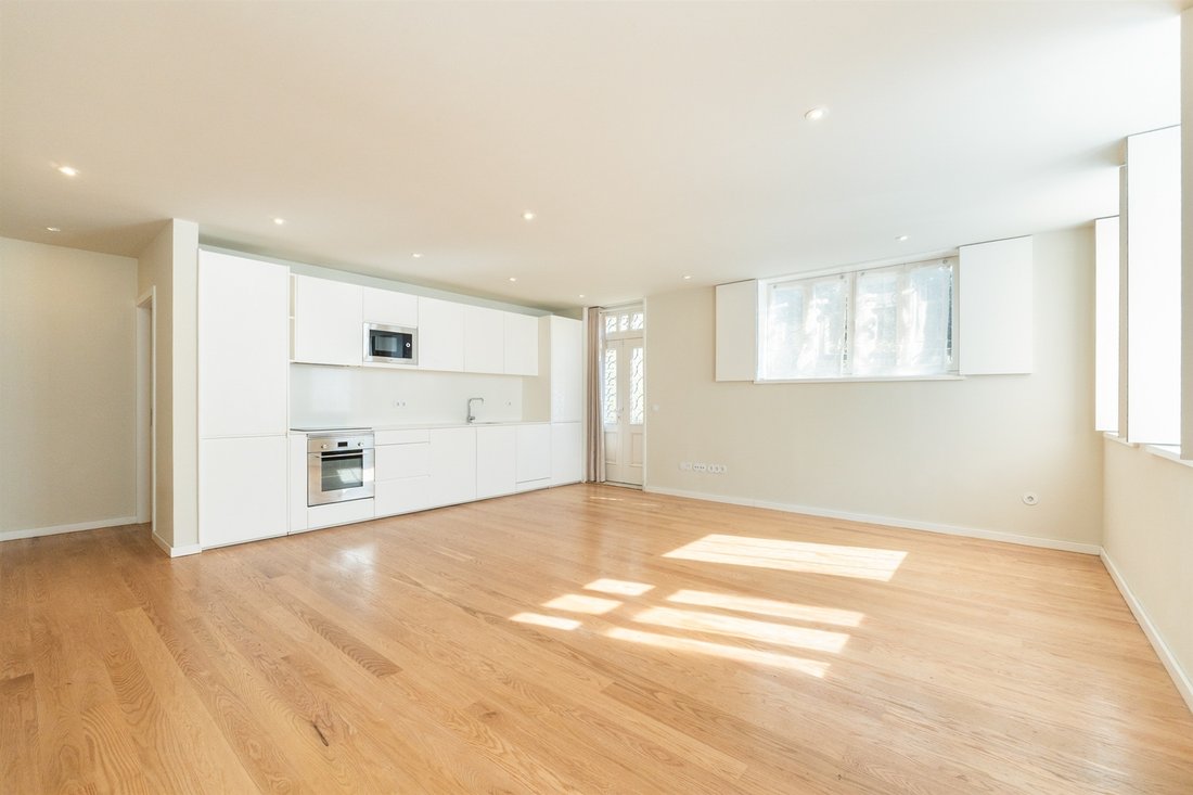 Apartment in Aldoar, Foz do Douro e Nevogilde, Porto District, Portugal 5 - 17284464
