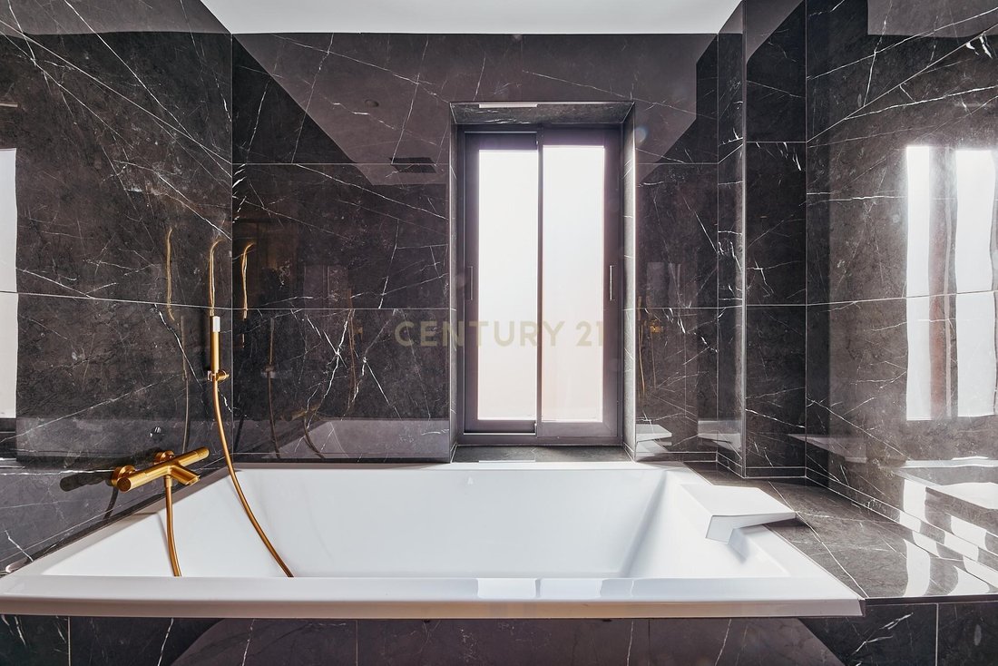Apartment in Barrio Salamanca, Madrid, Spain 2 - 17283434
