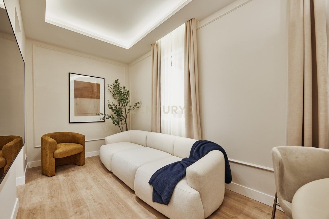 Apartment in Barrio Salamanca, Madrid, Spain 4 - 17283729
