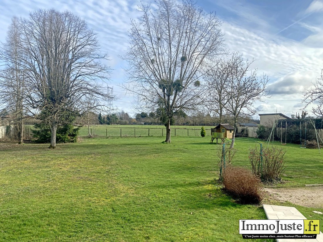 House in Les Essarts-le-Roi, Ile-de-France, France 5 - 17284290