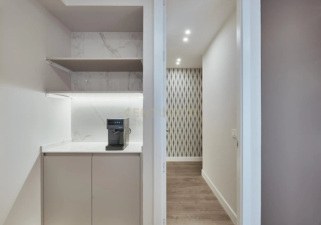 Apartment in Barrio Salamanca, Madrid, Spain 4 - 17283511