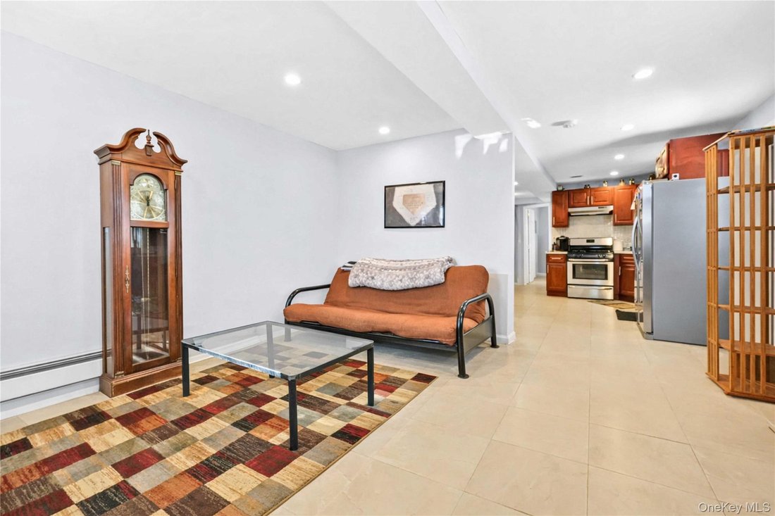 House in New York, New York, United States 2 - 17283860