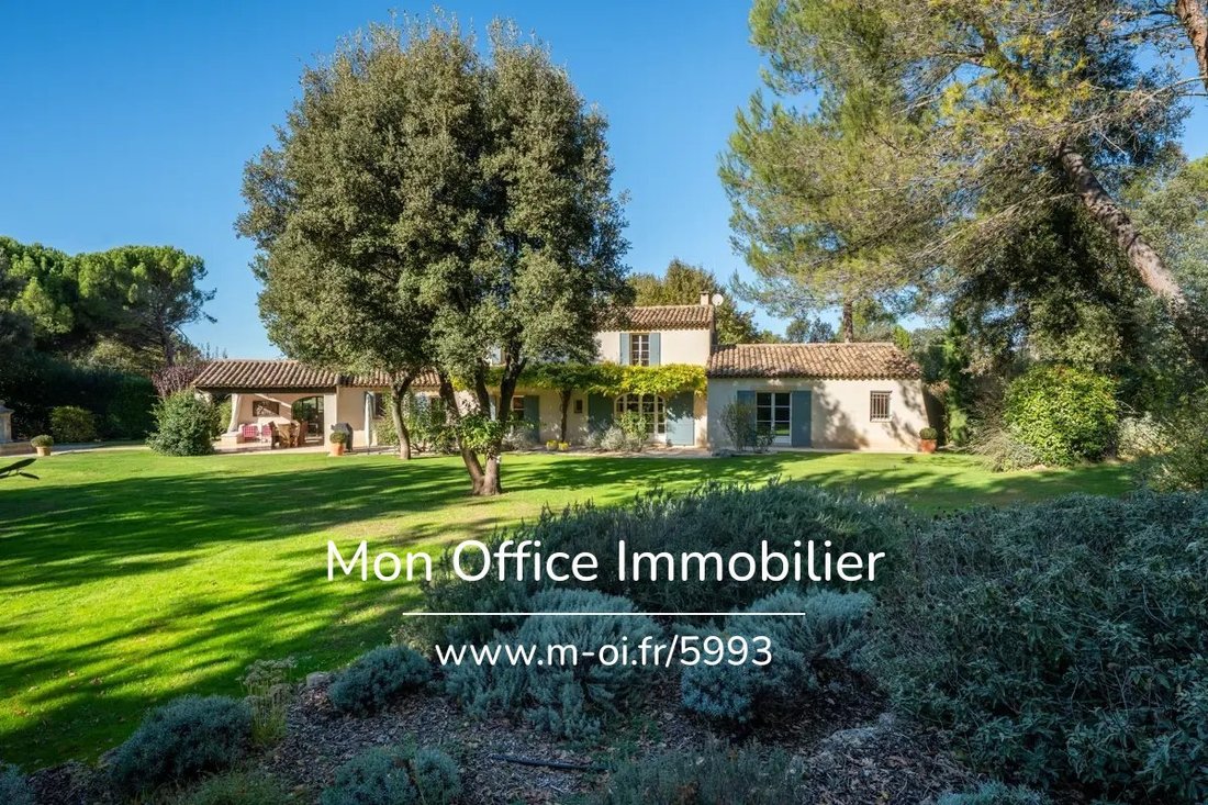 House in Jouques, Provence-Alpes-Côte d'Azur, France 2 - 17283726