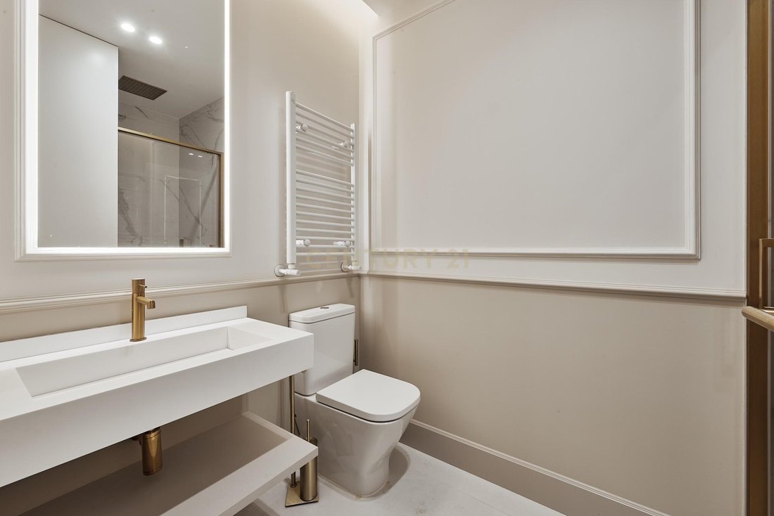 Apartment in Barrio Salamanca, Madrid, Spain 4 - 17283693