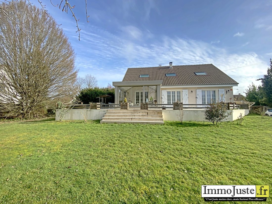 House in Les Essarts-le-Roi, Ile-de-France, France 3 - 17284290