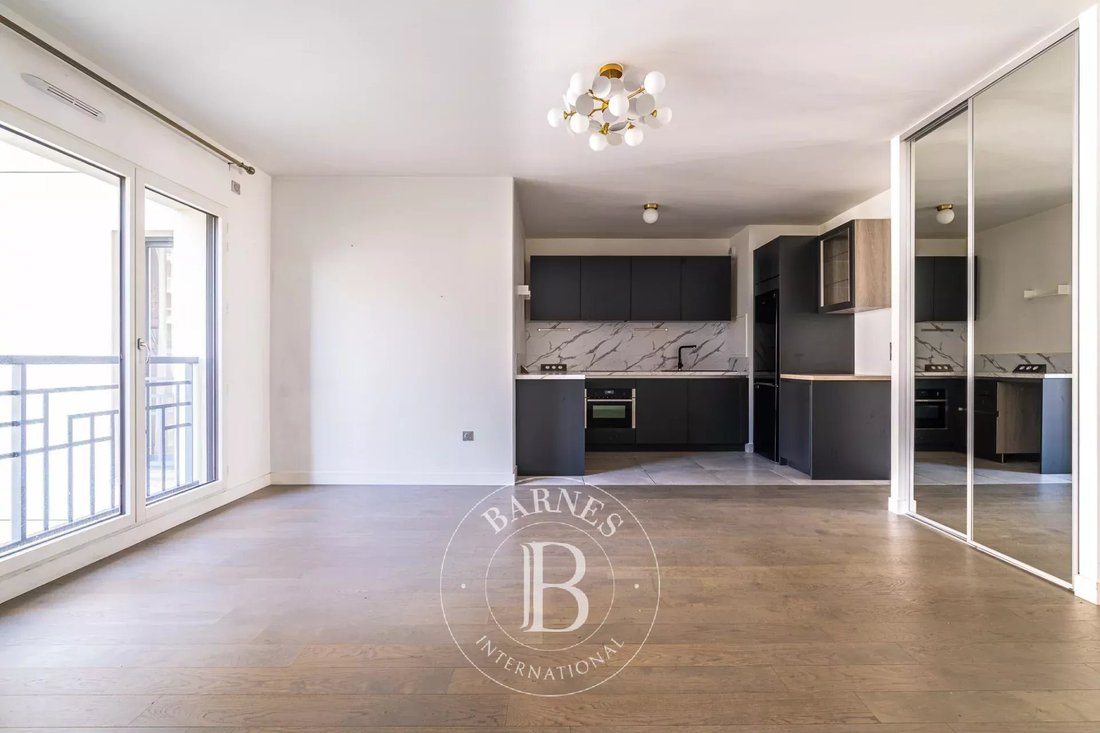 Apartment in Ile de la Jatte - Parc d'Orléans, Neuilly-sur-Seine, France 3 - 17281314