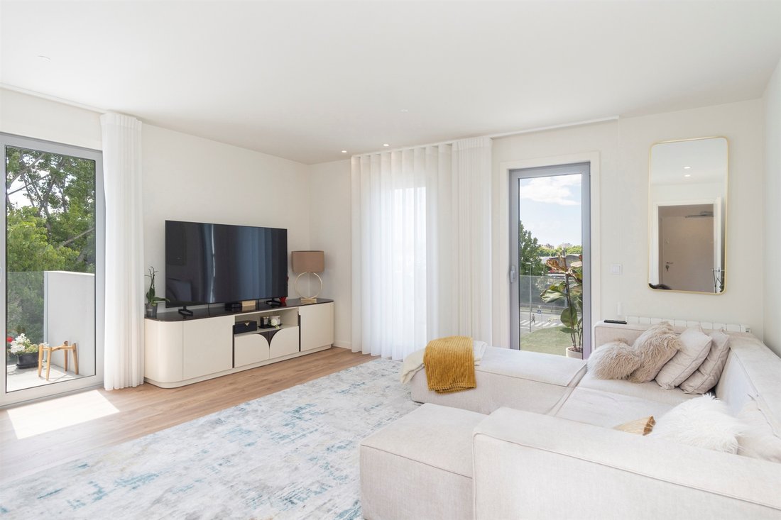 Apartment in Senhora da Hora, Porto District, Portugal 2 - 17284423