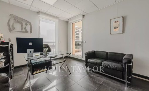 Apartment in Mazarin-Opéra-Bellegarde-Mairie, Aix-en-Provence, France 1