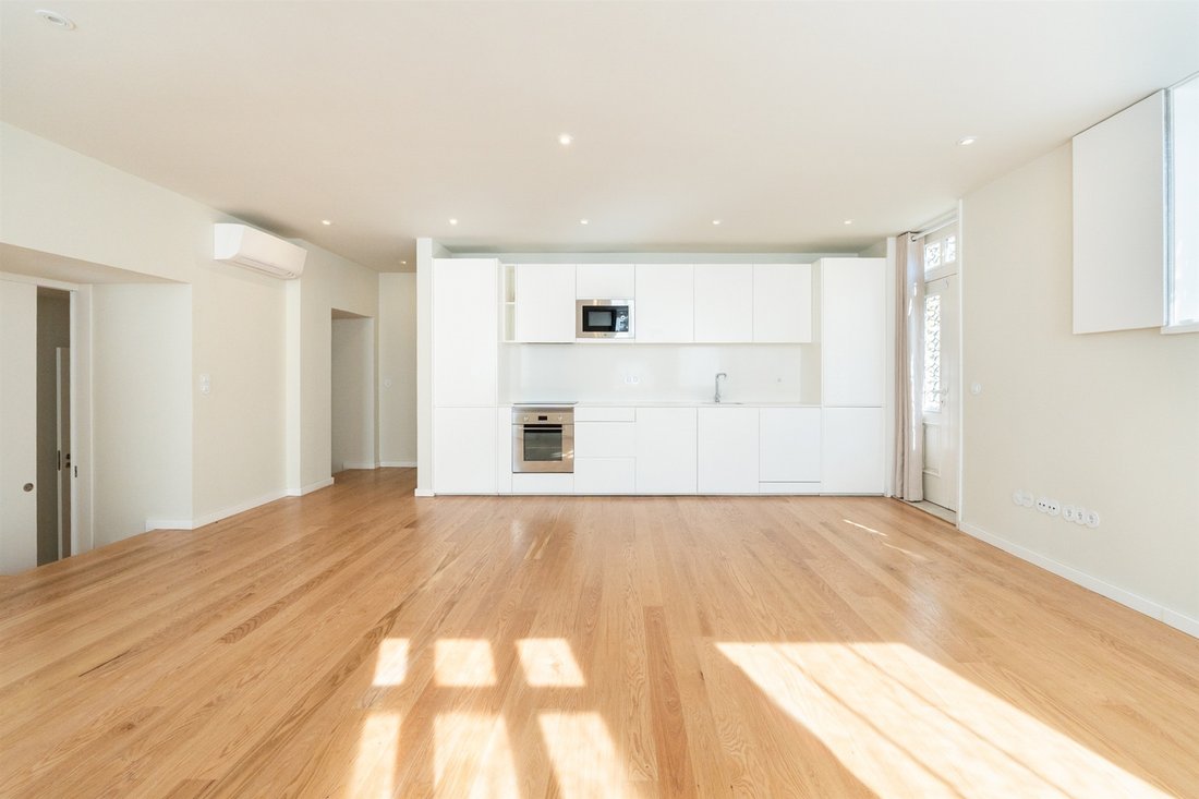 Apartment in Aldoar, Foz do Douro e Nevogilde, Porto District, Portugal 3 - 17284464