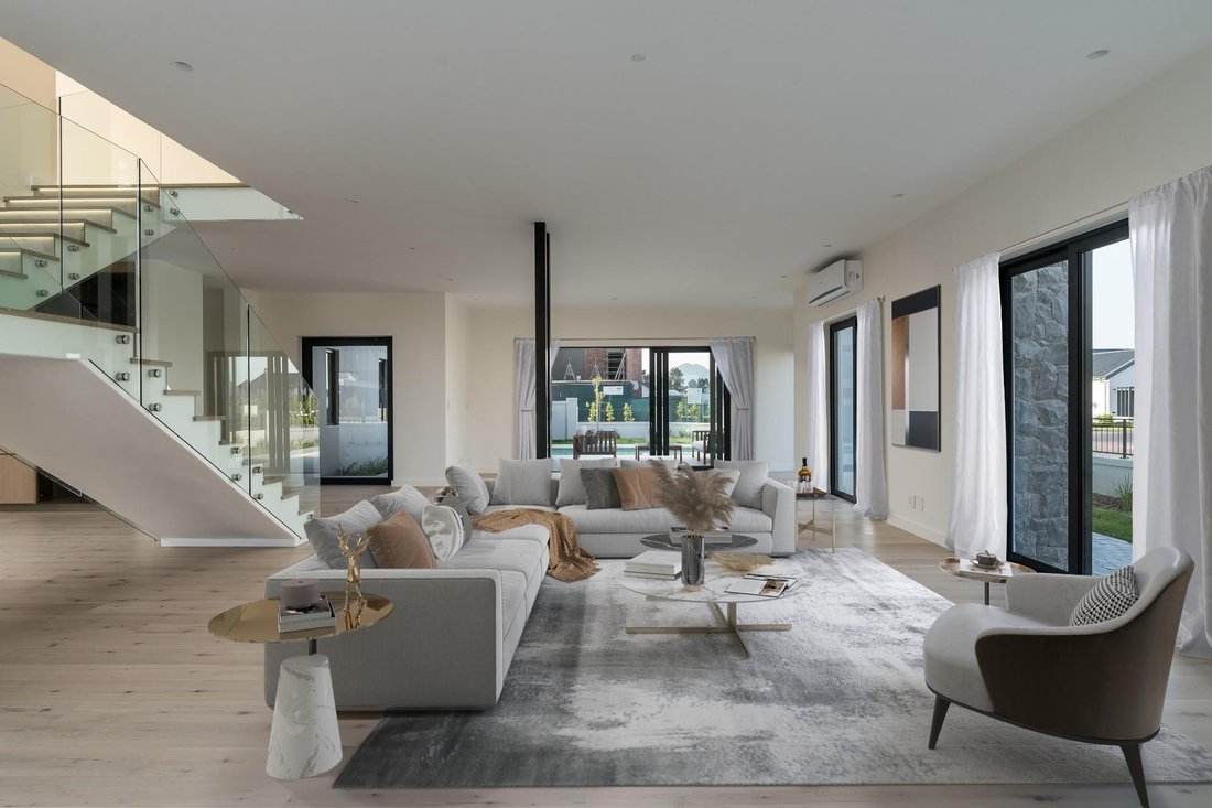 House in Paarl, Western Cape, South Africa 2 - 17282481