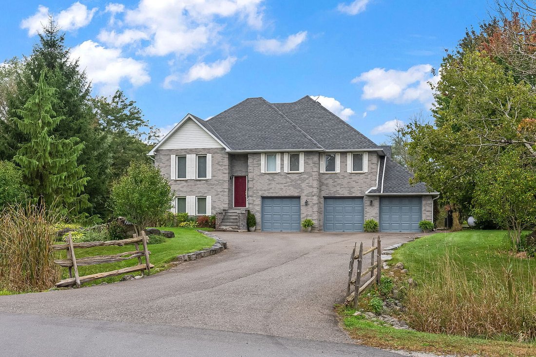 House in Milton, Ontario, Canada 5 - 17281697