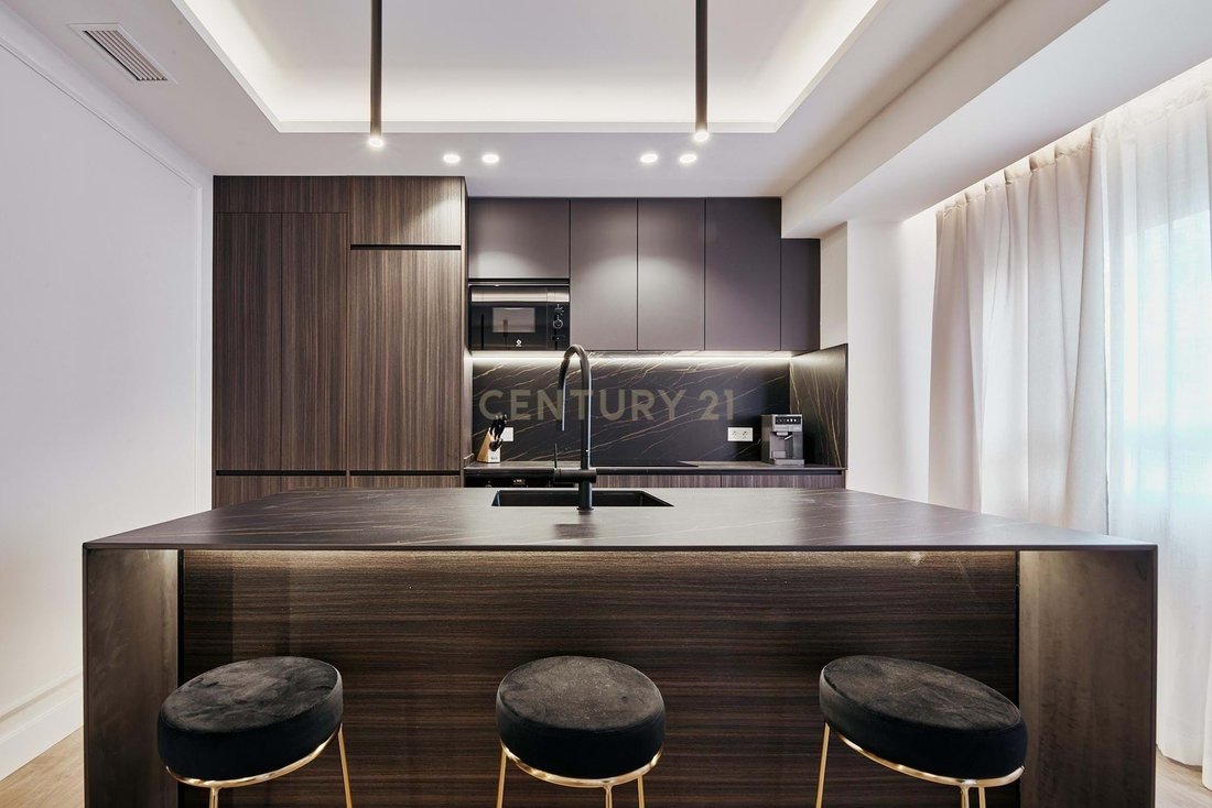 Apartment in Chamberi, Madrid, Spain 2 - 17283553