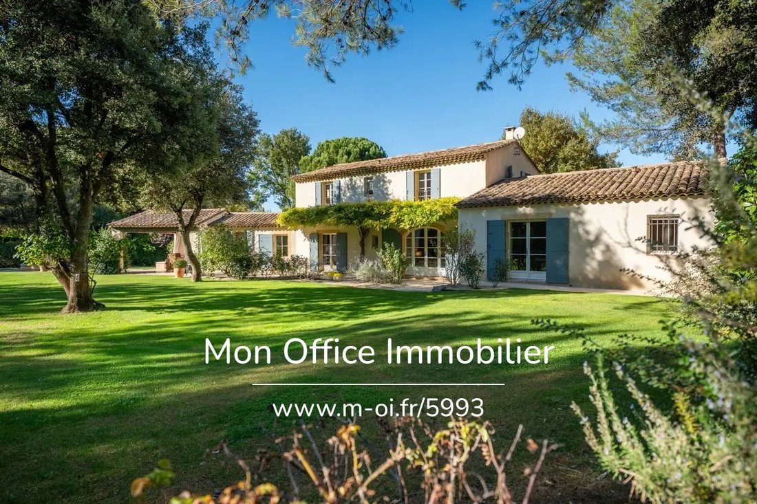 House in Jouques, Provence-Alpes-Côte d'Azur, France 1 - 17283726
