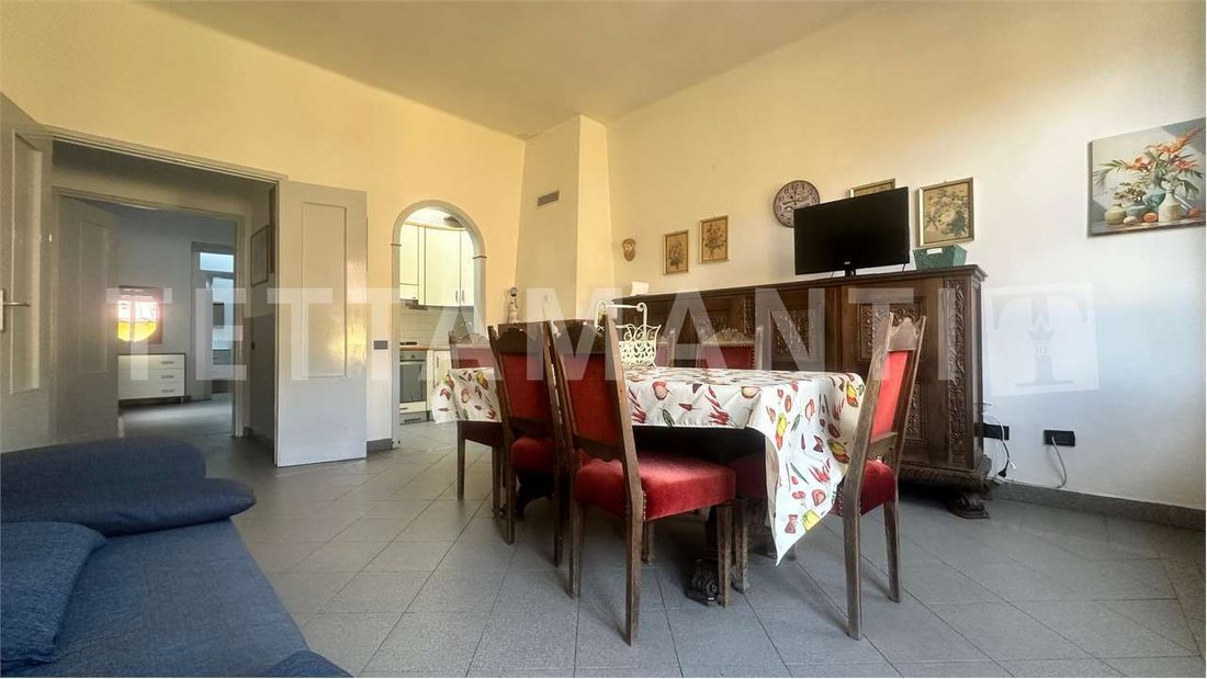 Apartment in Eastern Lake Center, Como, Lombardy 4 - 17282156