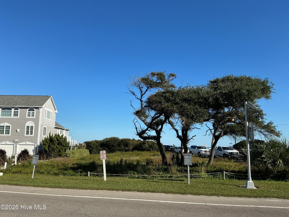 House in Kure Beach, North Carolina, United States 2 - 17282614