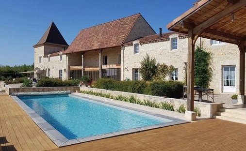 House in Lacépède, Nouvelle-Aquitaine, France 1