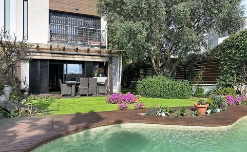 Haus in Santa Susanna, Katalonien, Spanien 1