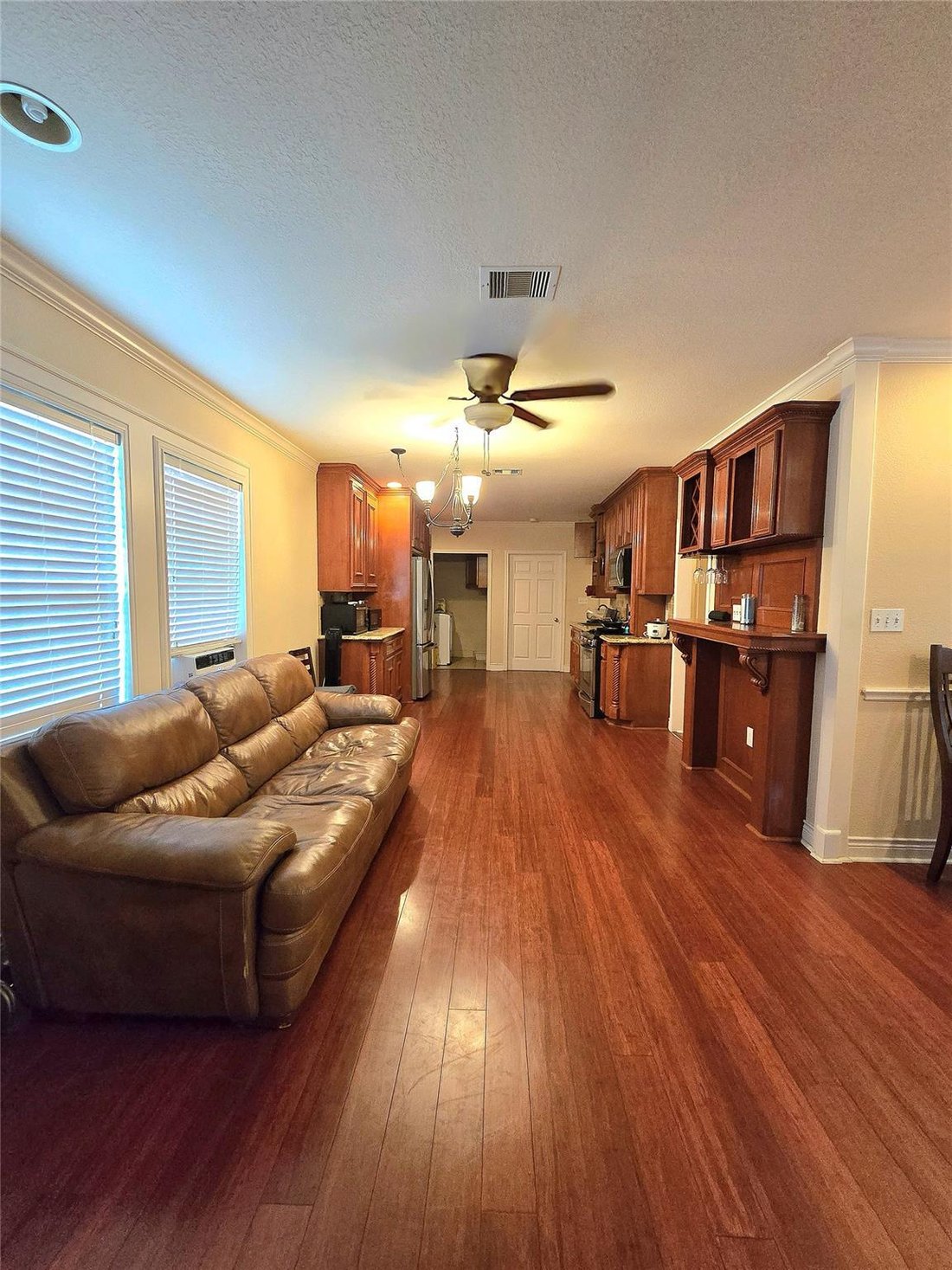 House in Houston, Texas, United States 5 - 17283223