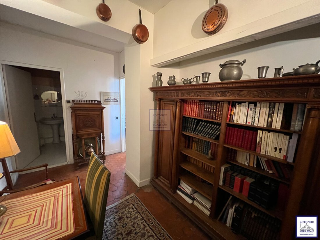 Apartment in Granettes-Jauberte-Sainte Anne, Aix-en-Provence, France 5 - 17282957