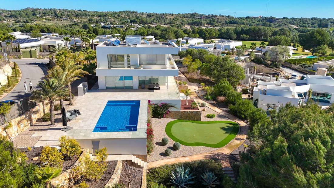 Villa in Orihuela, Valencian Community, Spain 1 - 17284805
