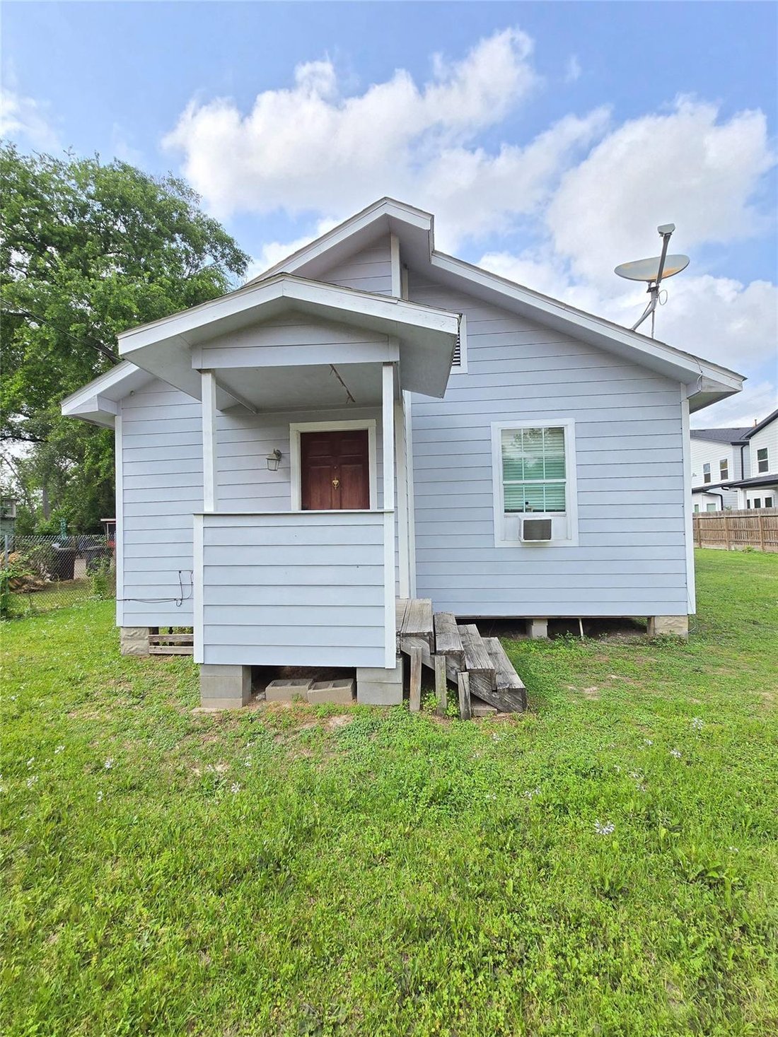 House in Houston, Texas, United States 2 - 17283223