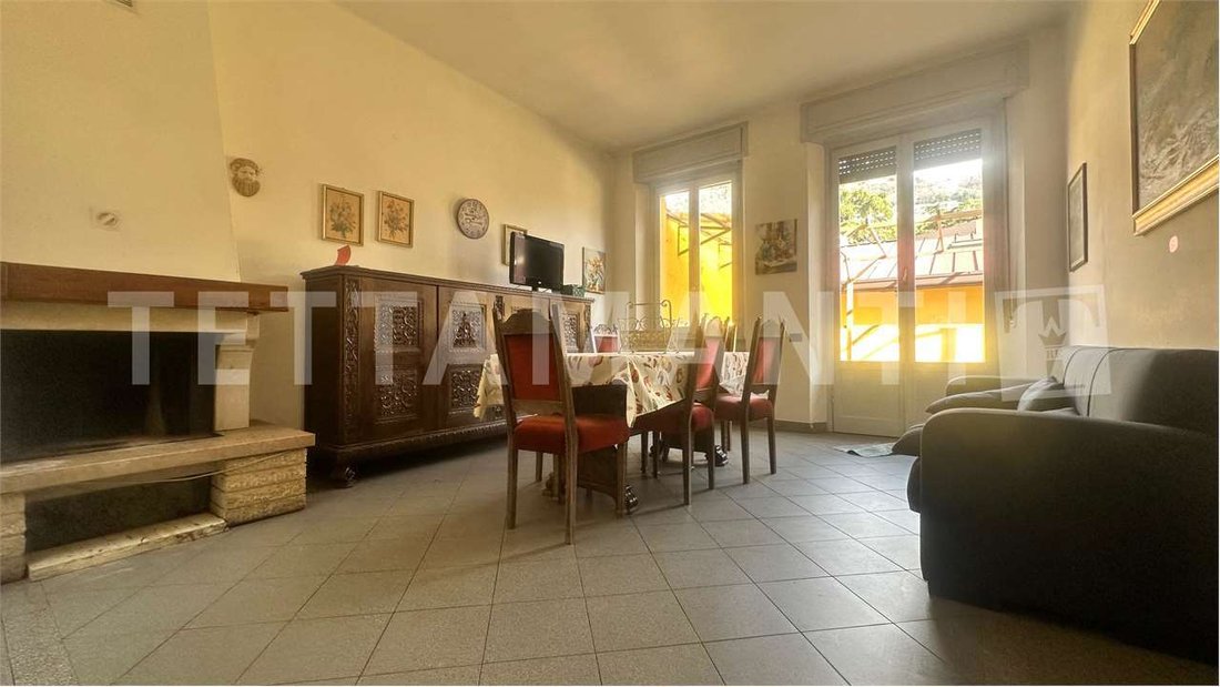Apartment in Eastern Lake Center, Como, Lombardy 3 - 17282156