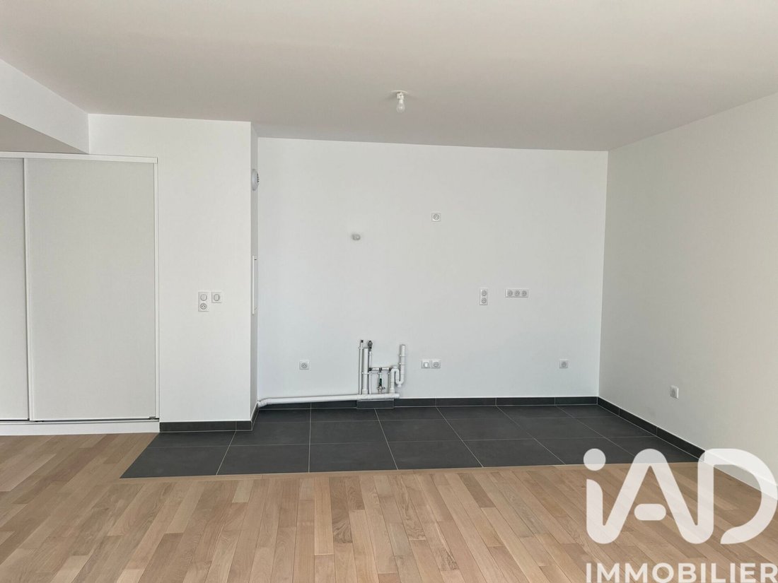 Apartment in Vaugirard-Parc des Expositions, Paris 15e Arrondissement, Paris 4 - 17281767