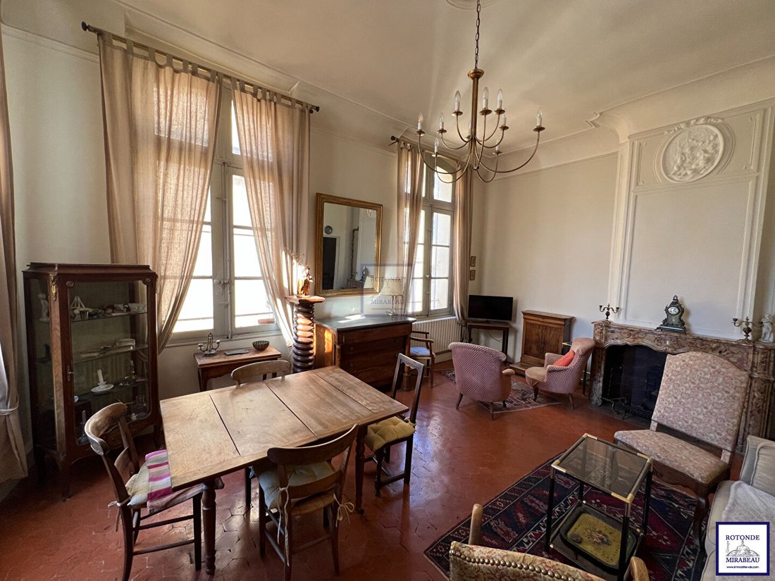 Apartment in Granettes-Jauberte-Sainte Anne, Aix-en-Provence, France 4 - 17282957