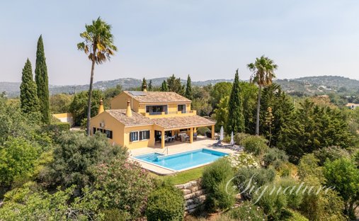 Villa in Santa Bárbara de Nexe, Algarve, Portugal 1