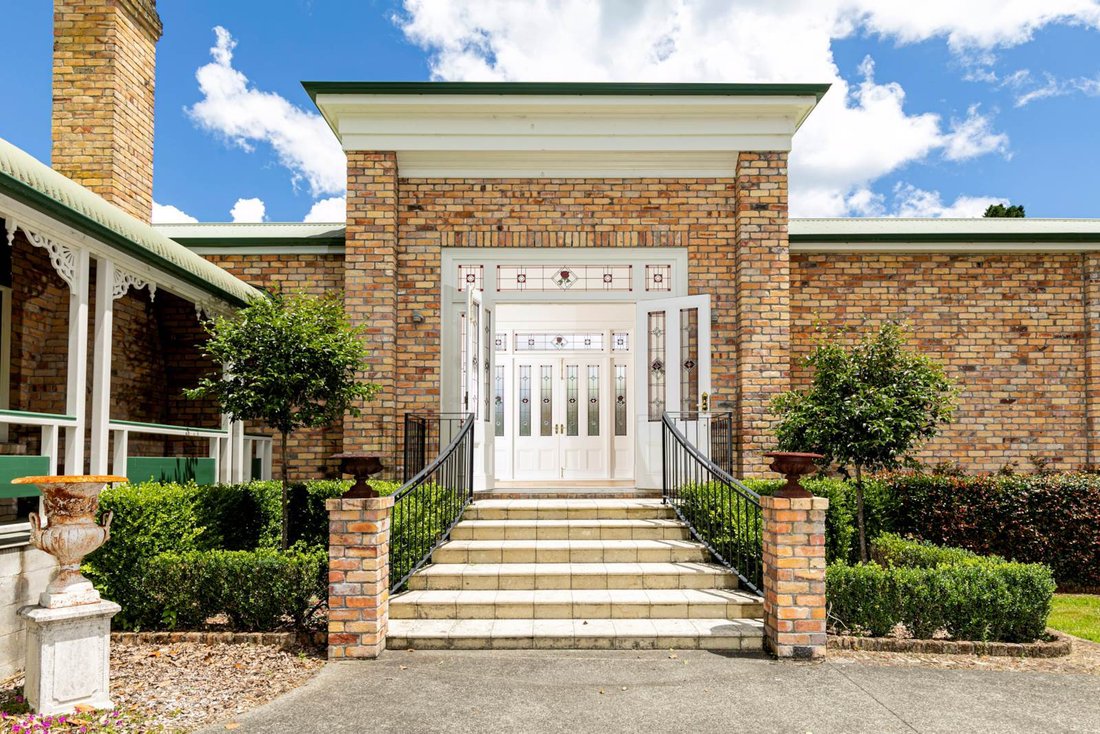 House in Coatesville, Auckland, New Zealand 4 - 14889915