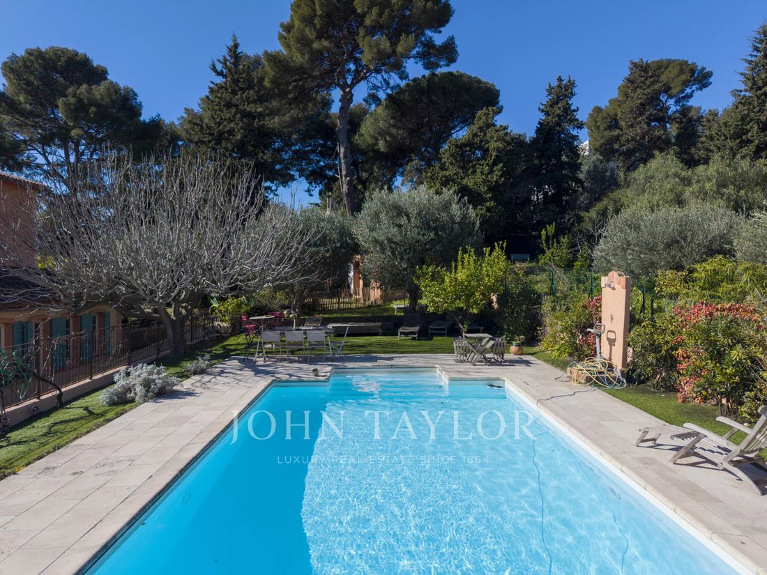 Villa in Donicarde-Barban, La Seyne-sur-Mer, France 3 - 17283764